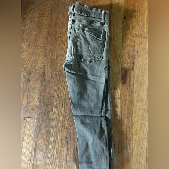 Express Distressed Jegging - Picture 3 of 5